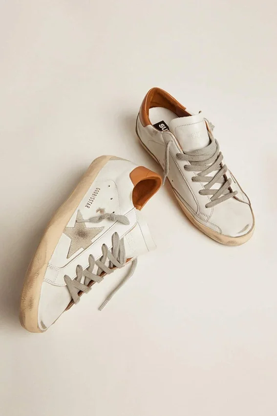 Ανδρικά Sneakers Super-Star με αστέρι από σουέτ και καφέ λωρίδα στη φτέρνα