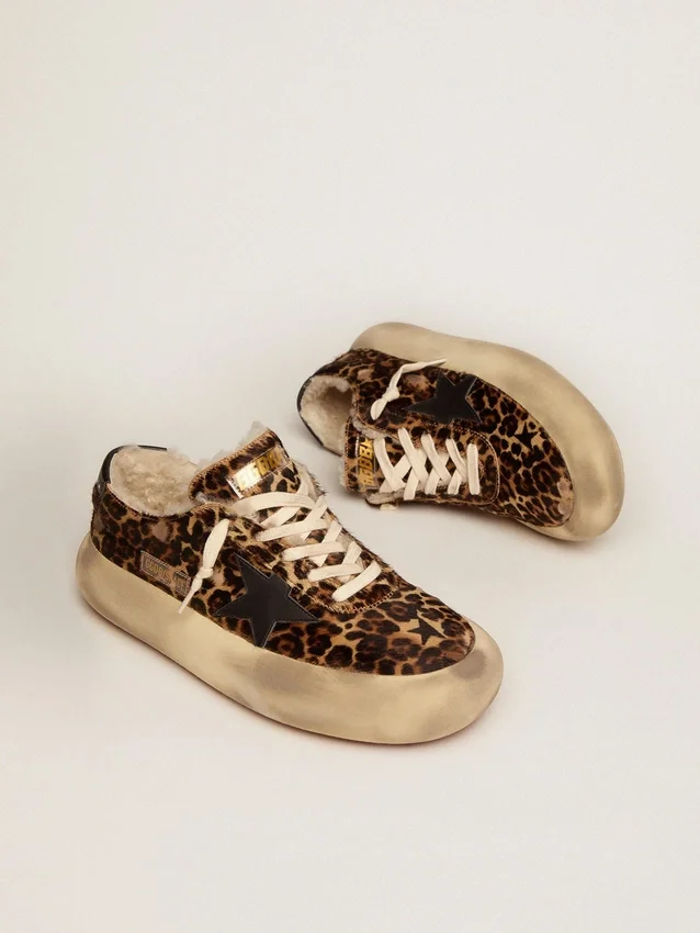 Γυναικεία παπούτσια Space-Star από δέρμα πόνυ με animal print και επένδυση από shearling