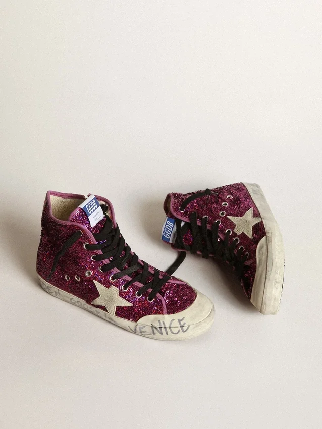 Francy Sneakers με πούλιες και χειρόγραφη επιγραφή στην εξωτερική σόλα