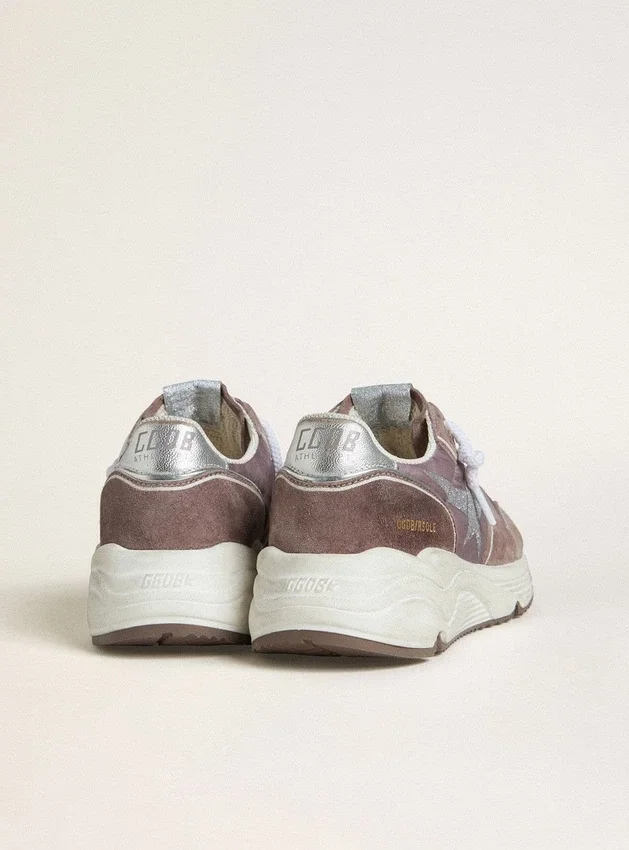 Γυναικεία αθλητικά παπούτσια με Running Sole από νάιλον και σουέτ σε χρώμα λεβάντας, με τυπωμένο αστέρι και ασημένια δερμάτινη ετικέτα στη φτέρνα