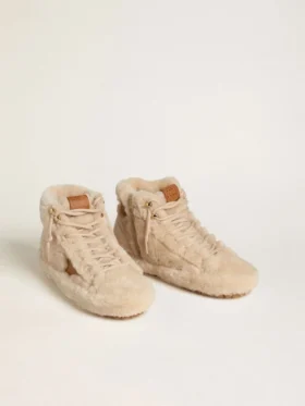 Γυναικεία Francy σε μπεζ shearling με καφέ δερμάτινο αστέρι