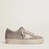 Γυναικεία Sneakers Hi Star από μπεζ σουέτ με αστέρι από πλαστικοποιημένο δέρμα και γκλίτερ στη φτέρνα