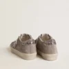 Γυναικεία Sneakers Hi Star από μπεζ σουέτ με αστέρι από πλαστικοποιημένο δέρμα και γκλίτερ στη φτέρνα