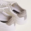 Γυναικεία Sneakers Purestar με αστραφτερή ασημένια ετικέτα στη φτέρνα