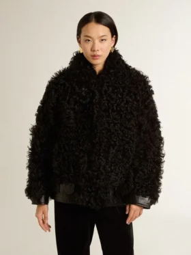 Γυναικείο μαύρο μπουφάν από shearling