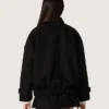 Γυναικείο μπουφάν oversized από μαύρο βαμβακερό twill με κεντημένο μοτίβο λουλουδιών από πούλιες