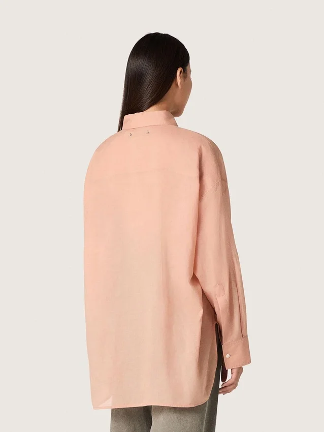 Γυναικείο oversized πουκάμισο από βαμβακερό βουάλ σε κοραλλί χρώμα με πλισέ λεπτομέρειες