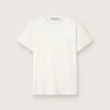 Γυναικείο T-shirt λευκού χρώματος με φθαρμένη εμφάνιση και στενή εφαρμογή