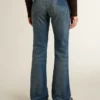 Γυναικείο τζιν με bootcut γραμμή, vintage πλύση και μεταλλικές λεπτομέρειες