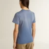 Γυναικείο ξεθωριασμένο ανοιχτό μπλε T-shirt με τύπωμα στο στήθος