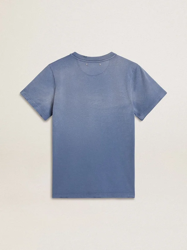 Γυναικείο ξεθωριασμένο ανοιχτό μπλε T-shirt με τύπωμα στο στήθος