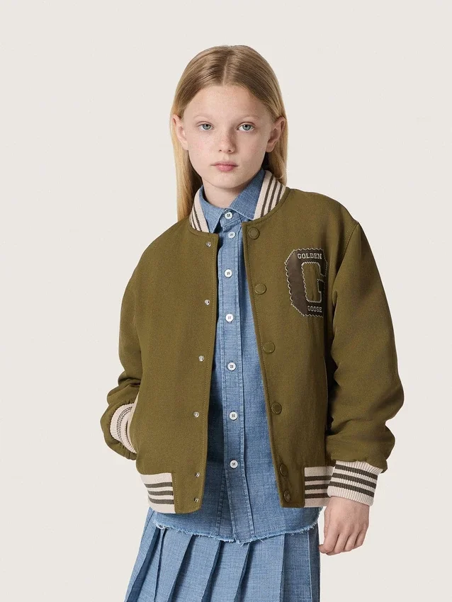 Μπουφάν bomber Journey unisex από νάιλον twill σε στρατιωτικό πράσινο με κεντημένο έμβλημα