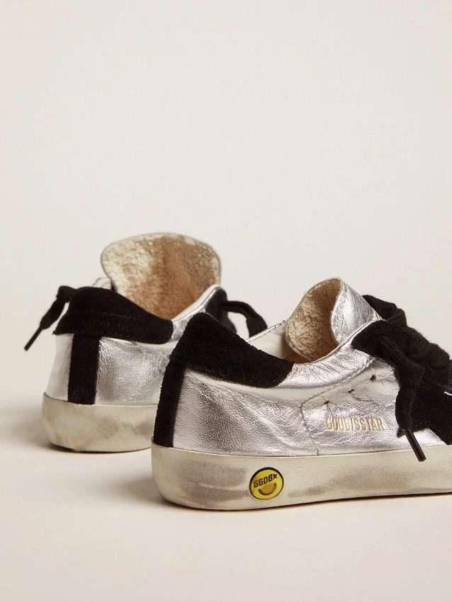 Sneakers Super-Star από ασημί δέρμα με σουέτ ενθέματα