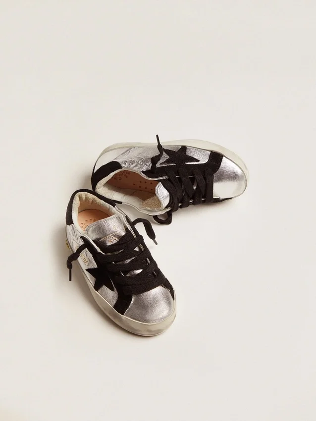 Sneakers Super-Star από ασημί δέρμα με σουέτ ενθέματα