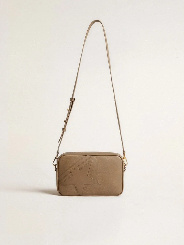 Star Bag από δέρμα σε χρώμα σαλέ με αστέρι σε τόνο-πάνω-τόνο