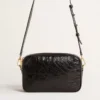 Star Bag από γυαλιστερό μαύρο δέρμα με αστέρι σε τόνους του ίδιου χρώματος