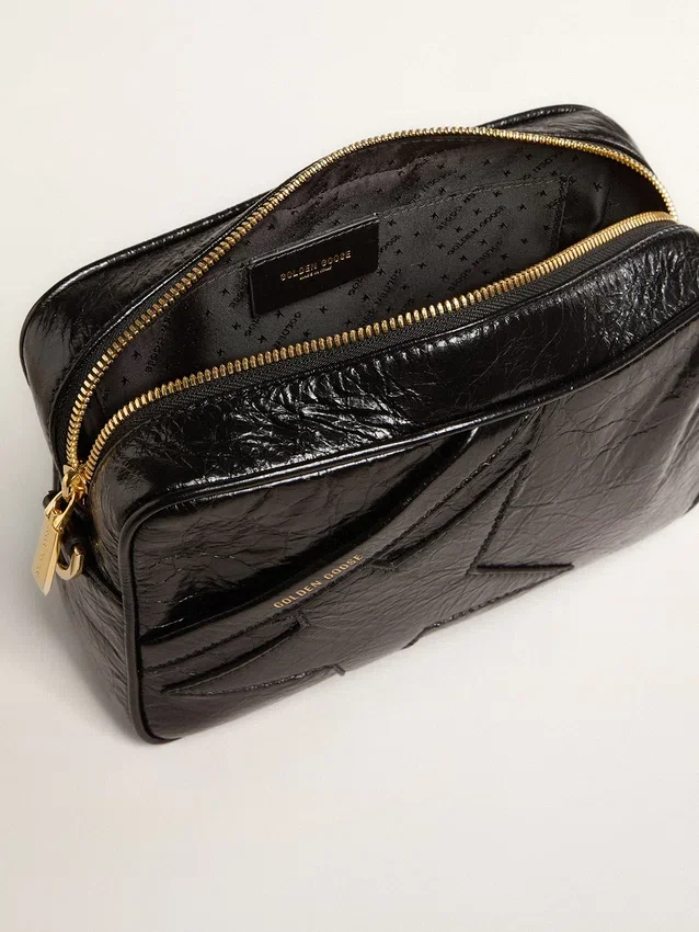 Star Bag από γυαλιστερό μαύρο δέρμα με αστέρι σε τόνους του ίδιου χρώματος