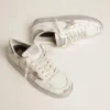 Stardan Sneakers με ασημί μεταλλικό δερμάτινο αστέρι και λουράκι στη φτέρνα