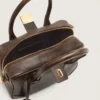 Τσάντα Vita από καφέ δέρμα vintage με χρυσές λεπτομέρειες