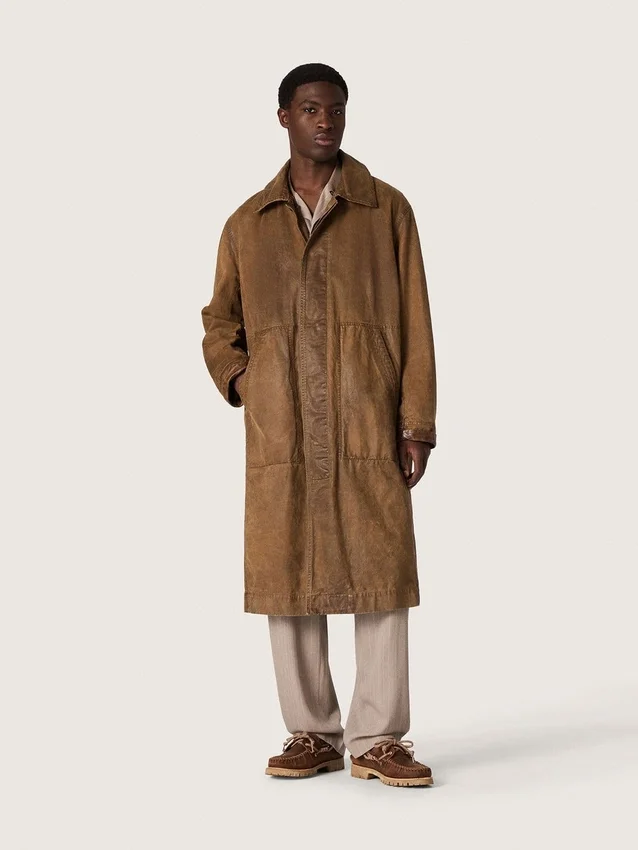 Unisex παλτό τύπου trench από καφέ κερωμένο twill με δερμάτινες λεπτομέρειες