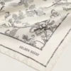 Vintage λευκό μεταξωτό μαντήλι με μαύρο floral μοτίβο