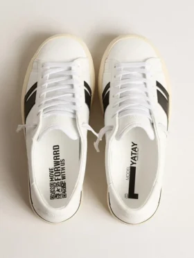 Yatay Model 1B: βιώσιμες Sneakers με λευκό άνω μέρος βιολογικής προέλευσης και μαύρο Y